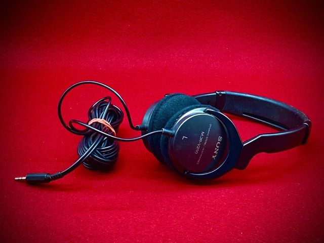 CASCOS SONY MODELO MDR V200