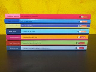 Pack amb 7 llibres divulgació de la ciència