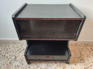 Mueble auxiliar con ruedas