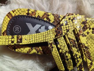 Sandalias animal print 