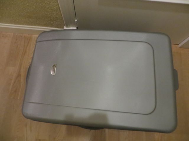 Maleta semi rígida con cremallera "Revelation"