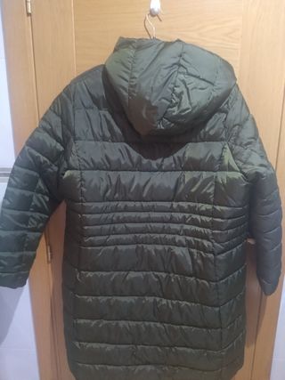 CHAQUETÓN LARGO VERDE