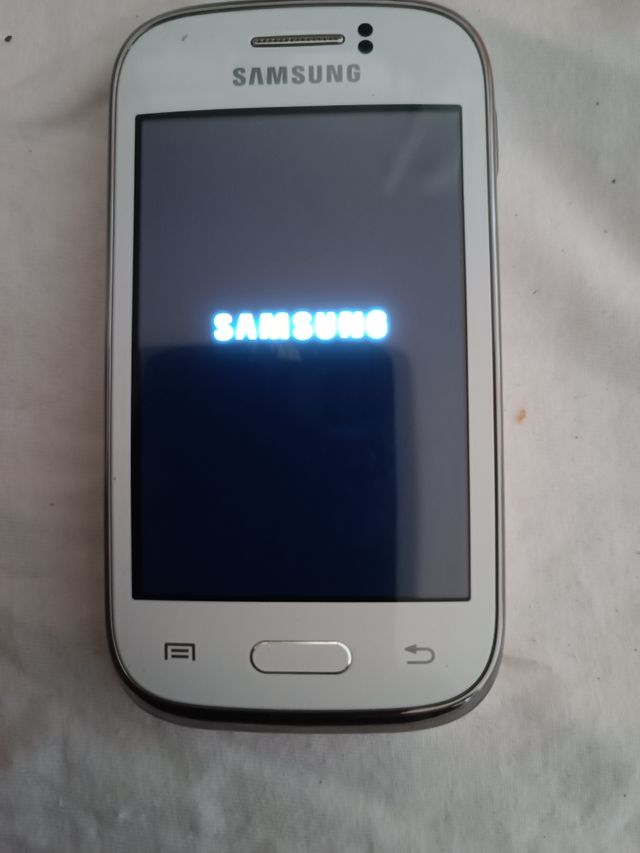 Il telefono cellulare è di Orange