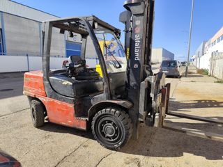 Carretilla elevadora diésel