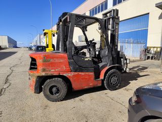 Carretilla elevadora diésel