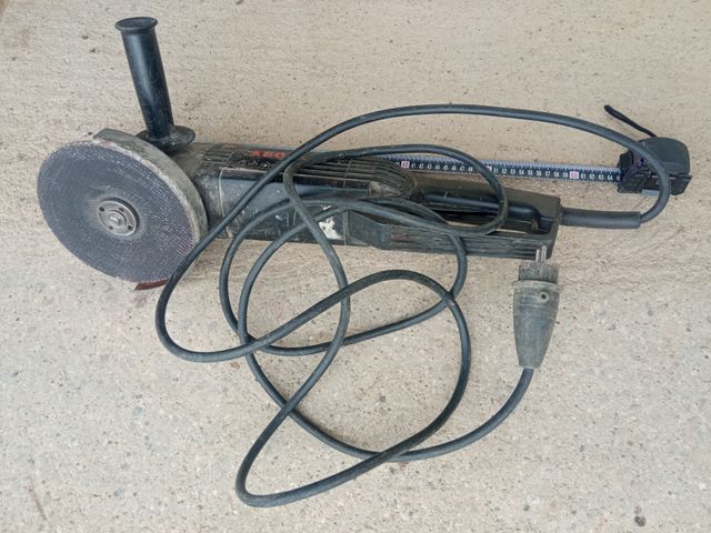 Radial grande AEG 2100W