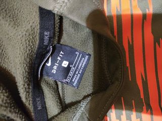 Sudadera Nike capucha