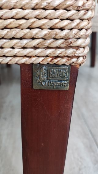 Mesa y sillas ratan de banak