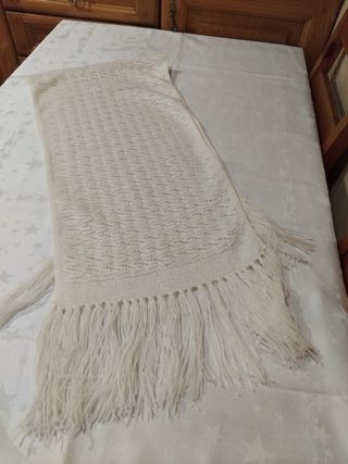 Bufanda beige grande hecha a mano