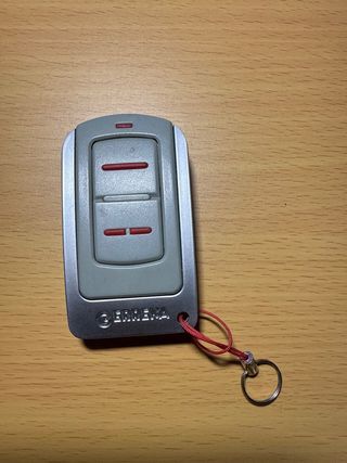 Mando de garaje Erreka IRIS 2 canales 433 MHz