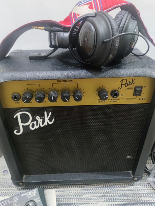 Guitarra Eléctrica, Ampli, Pedal