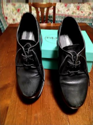 Scarpe stringate