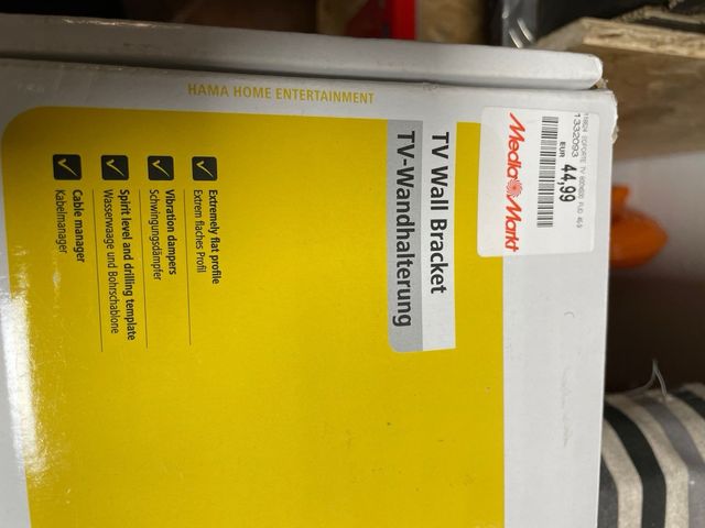 Ampia barra di supporto TV