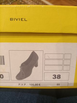 Botines piel tacon cordones