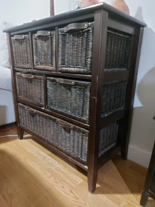 Cómoda entrada/ salón