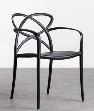Silla apilable comedor negra