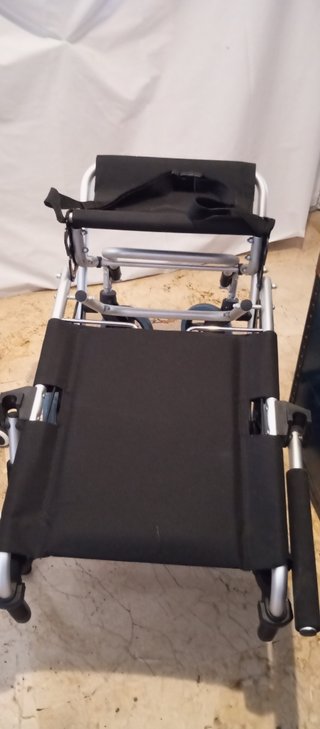 Silla de ruedas de viaje.Ahora Descuento