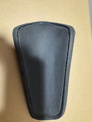 Caneleiras Adidas Predator