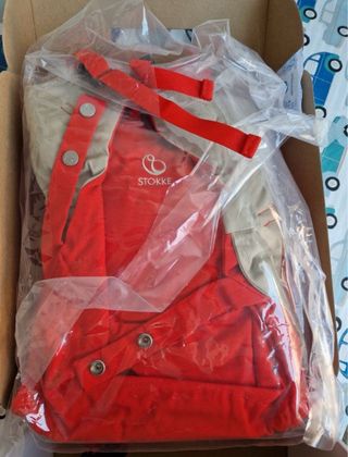 Mochila portabebés STOKKE