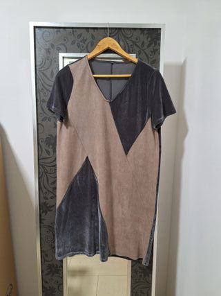 VESTIDO GRIS Y CAMEL. SMASH