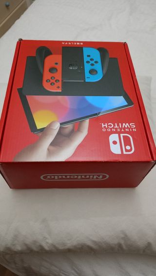 Caja Nintendo switch oled