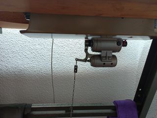 Máquina de coser refrey