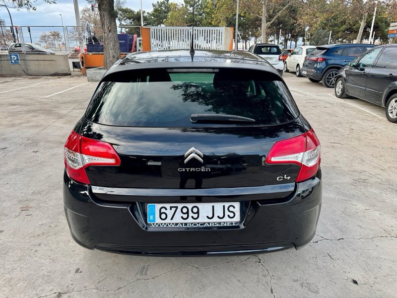 Citroën C4 1.2 PureTech Live Edition 2015, foto 6