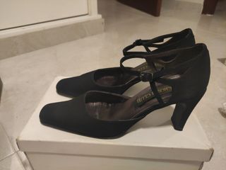 Zapatos fiesta negro