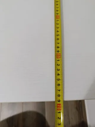 Cama nido con dos colchones y escritorio cajonera.
