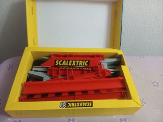 Scalextric puente completo