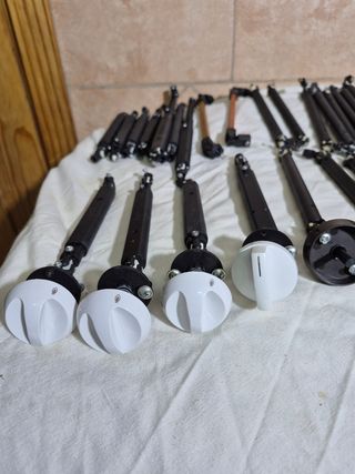 Cardan y mandos para placas y horno
