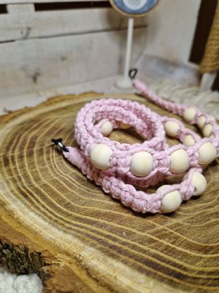 Portaocchiali macramé rosa