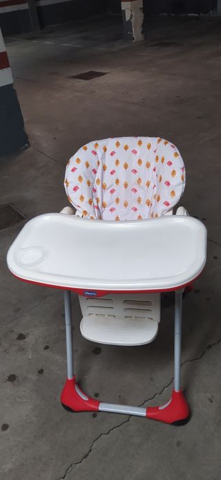 Vendo trona de niños 