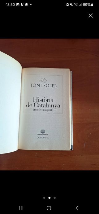 Lote llibres sobre Catalunya y libro de regalo