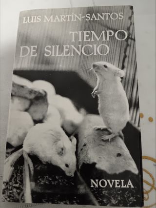 Libro "Tiempo de silencio" de Luis Martín Santos 