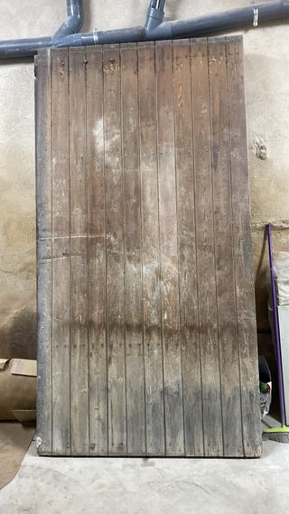 Puerta madera