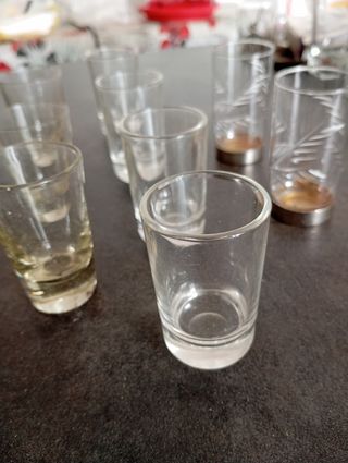 14 Bicchierini da liquore di tipo in cristallo