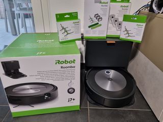 Roomba J7+