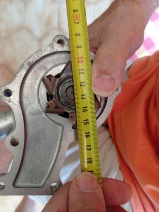 Bomba de agua Kubota original