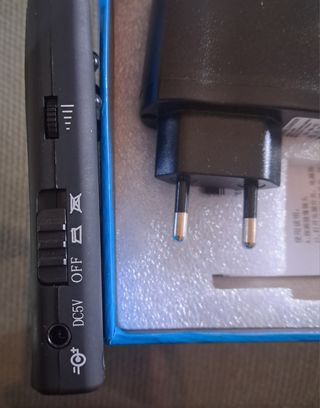 2 DETECTOR 1 NUEVO Y 1 SEMINUEVO CAMARAS ESPIA MIC