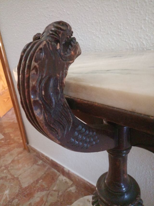Mesa auxiliar antigua madera y mármol