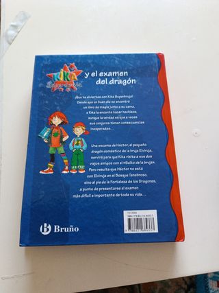 Kika Superbruja y el examen del dragón (Kika Superbruja / Superwitch) (Spanish Edition)