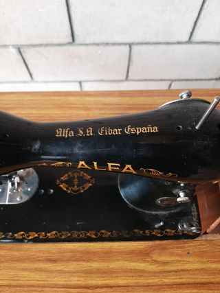 Maquina Coser Alfa Antigua