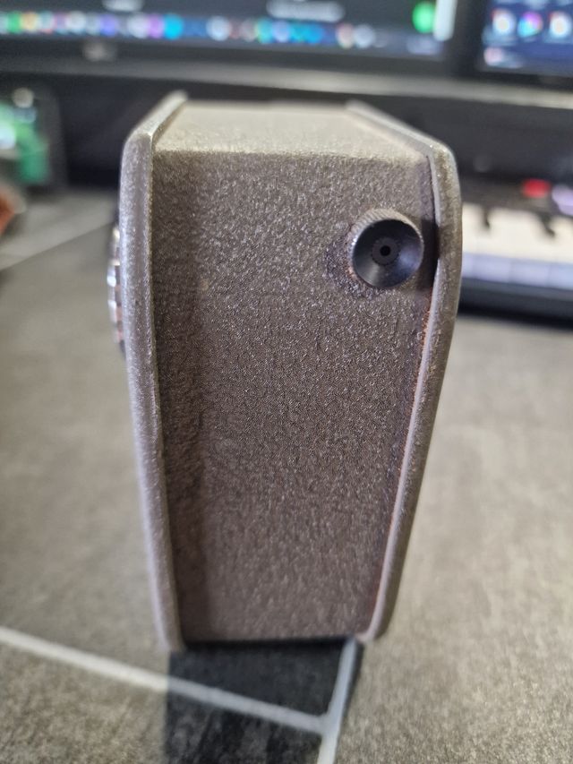 Cámara tomavistas de cuerda Armor 8