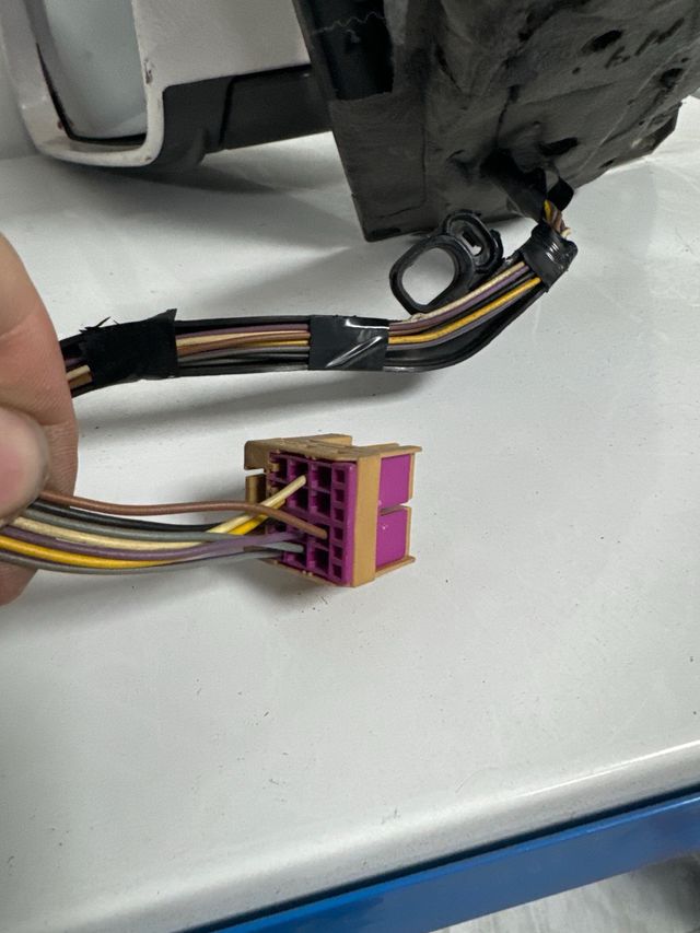 Espejo izquierdo vw polo 9n