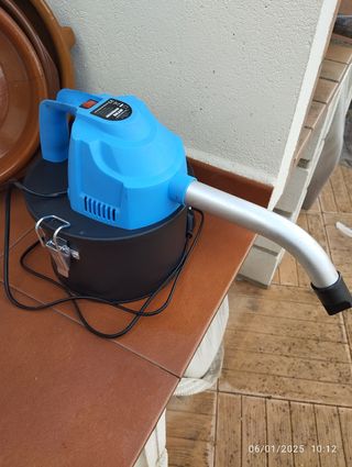 aspiracenere portatile da 4 litri