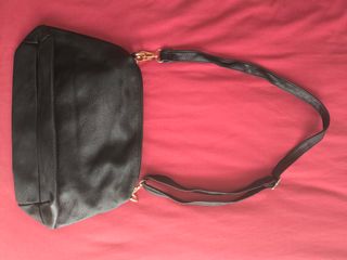 Bolso cuero sintético negro