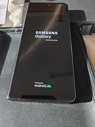 Samsung fold 4 5G 256 gb 12 ram