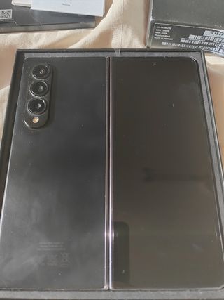 Samsung fold 4 5G 256 gb 12 ram