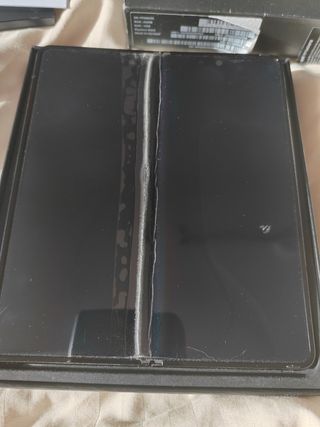 Samsung fold 4 5G 256 gb 12 ram